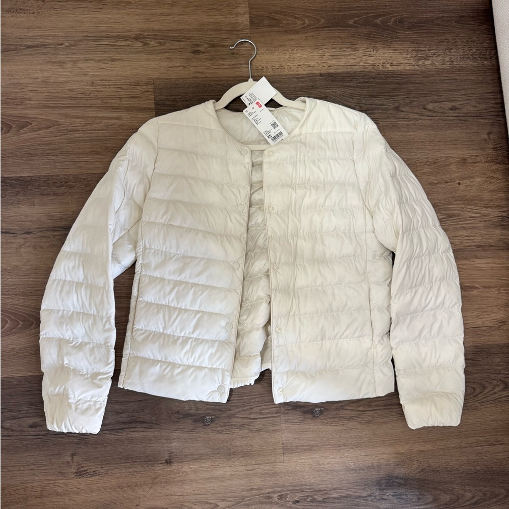 Uniqlo Women's Cream Puffer Jacket